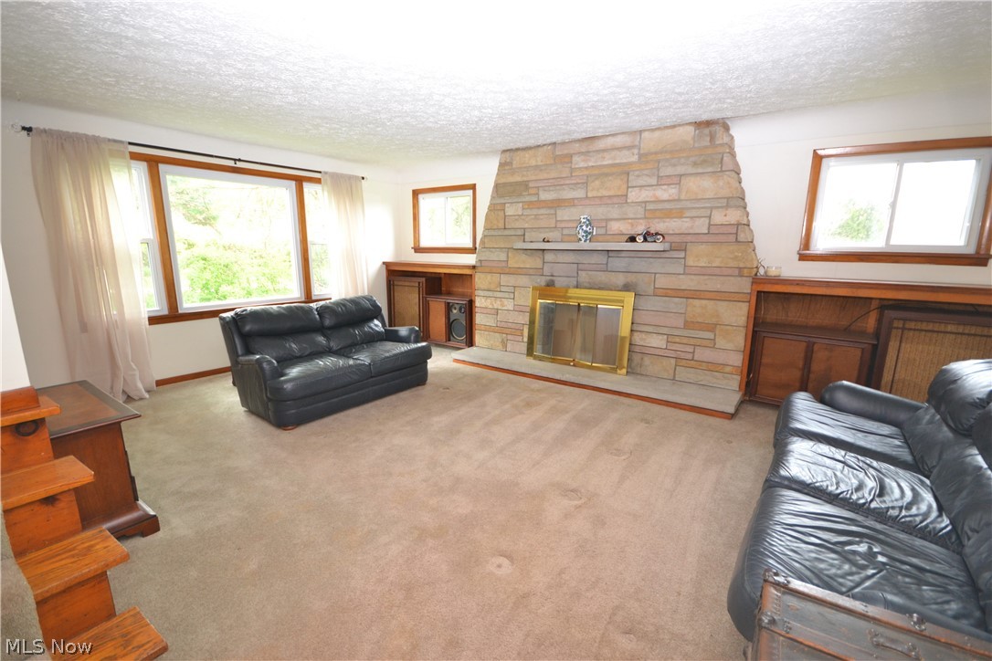 18230 Shaw Road Chagrin Falls, OH 44023 - Photo 9 of 28 Gallery Image 9