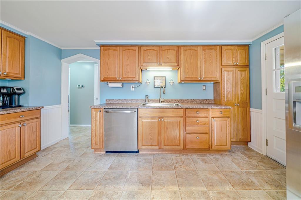 206 Tilford Road Pittsburgh, PA 15235 - Photo 15 of 40 Gallery Image 15