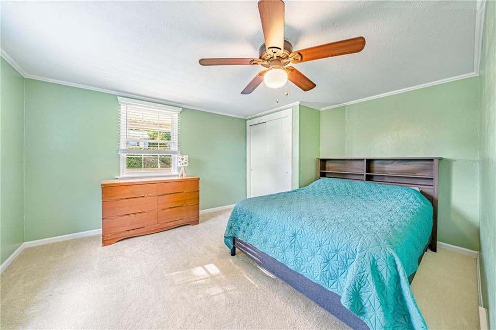 206 Tilford Road Pittsburgh, PA 15235 - Photo 20 of 40 Gallery Image 20