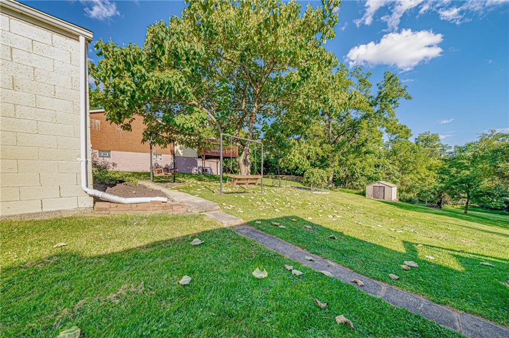 206 Tilford Road Pittsburgh, PA 15235 - Photo 31 of 40 Gallery Image 31