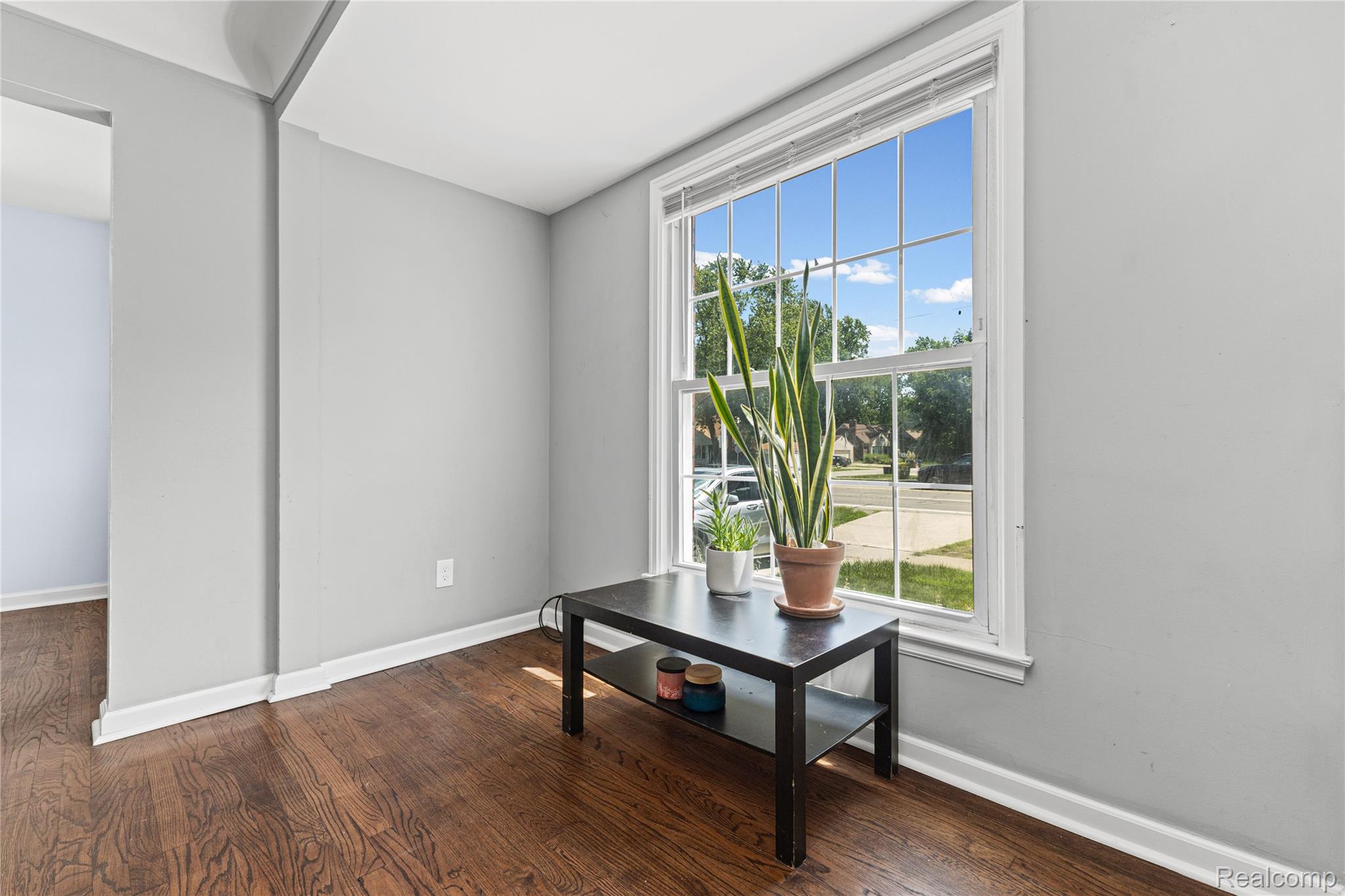 26508 Five Mile Road Redford, MI 48239 - Photo 12 of 41 26508 Five Mile - OnDemand Pix Photography (8).jpg