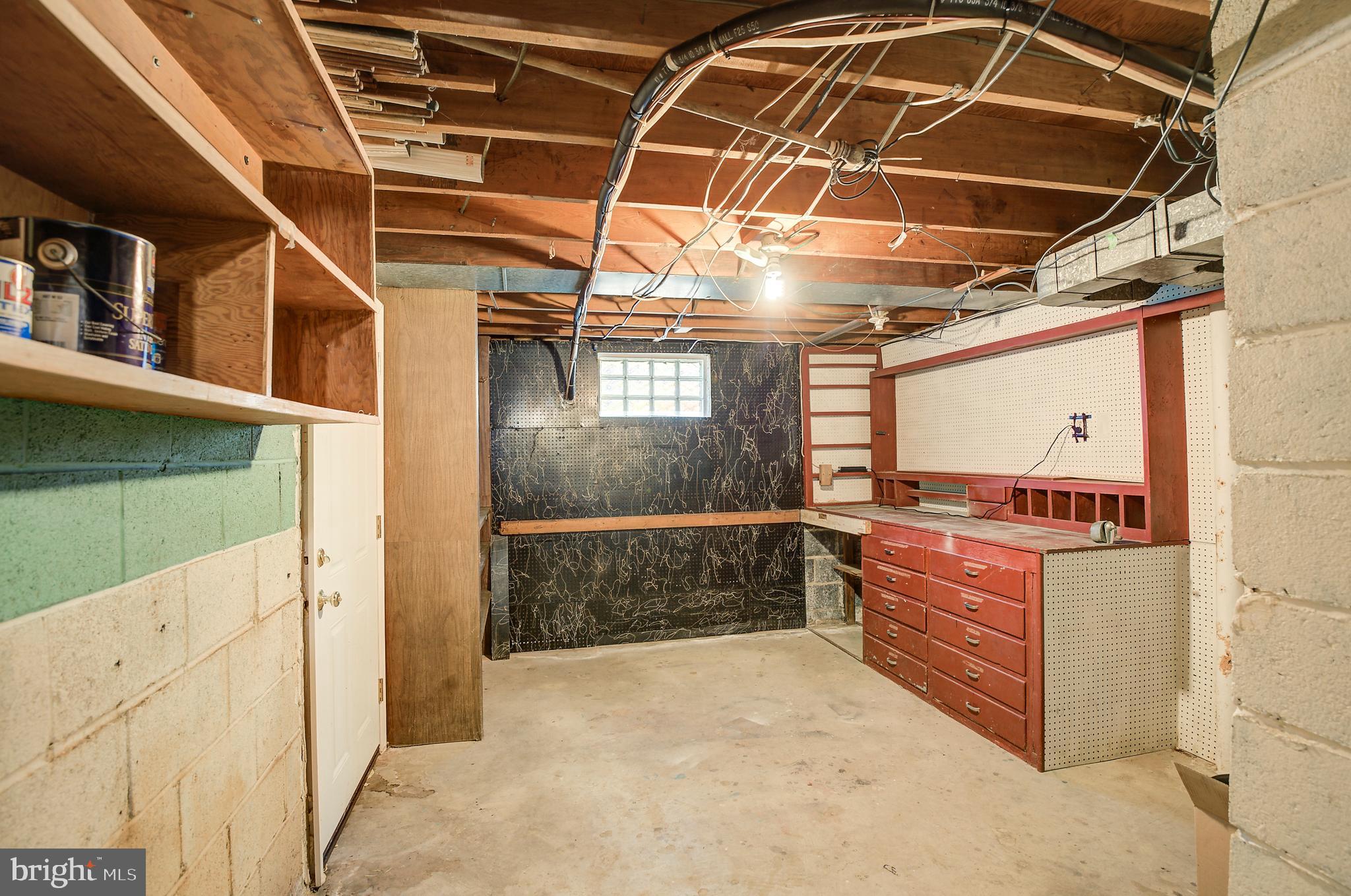 21 Whitman Road Trenton, NJ 08619 - Photo 25 of 30 Basement - Workshop