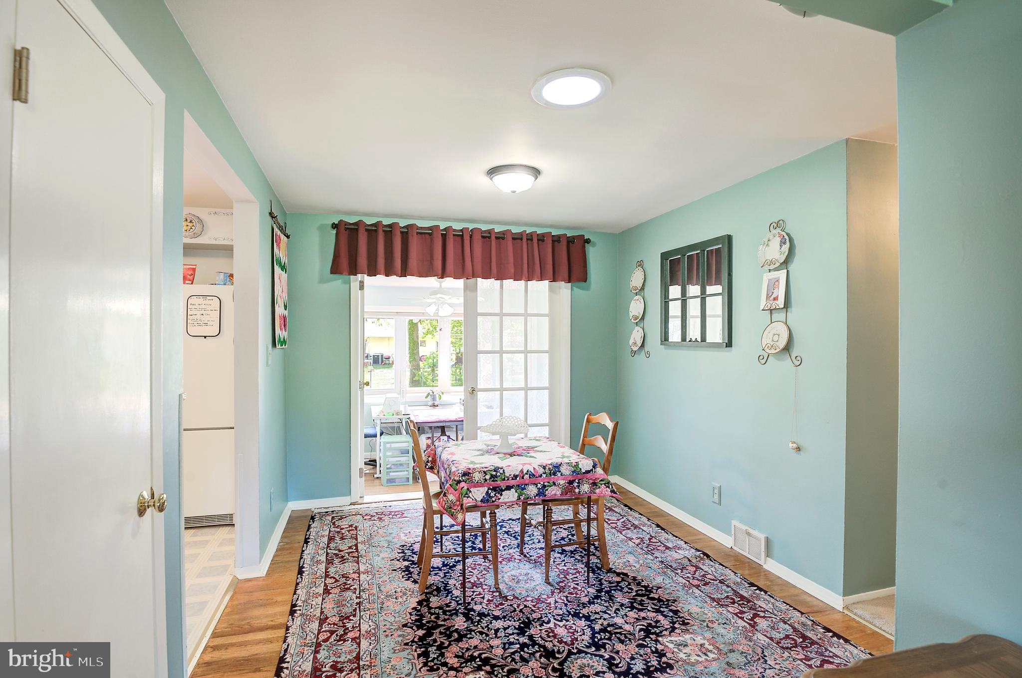 21 Whitman Road Trenton, NJ 08619 - Photo 9 of 30 Dining Room