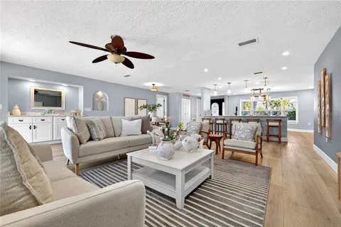 $1,400,000 | 6410 3rd Palm Point, St. Pete Beach, FL 33706