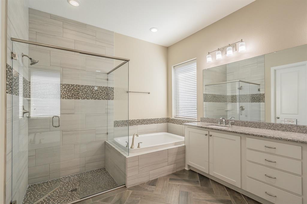1102 Rendon Place Mansfield, TX 76063 - Photo 21 of 34 Gallery Image 21