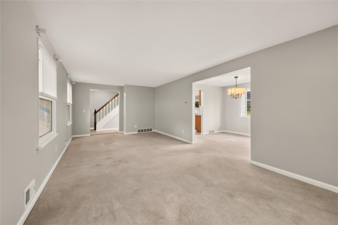 25 Whippletree Road Perinton, NY 14450 - Photo 13 of 44