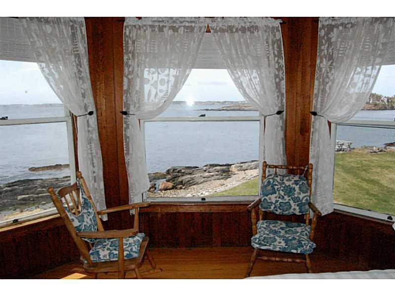 10 Elden Point Road Bailey Island, ME 04003 - Photo 5 of 31 Bedroom.