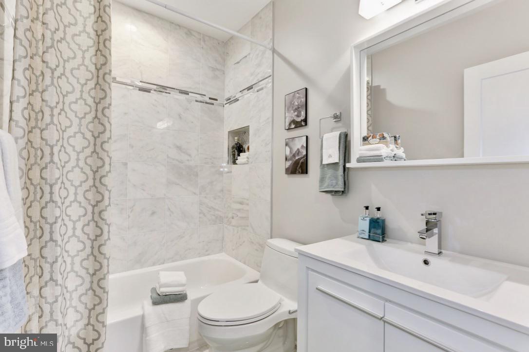 3221 Adams Mill Road Northwest Washington, DC 20010 - Photo 31 of 52 Gallery Image 31