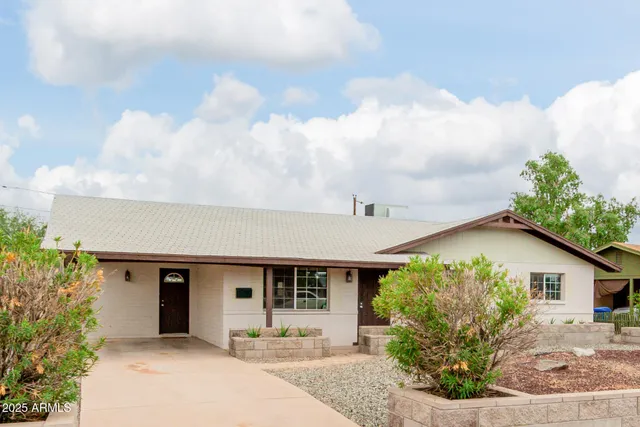 $449,900 | 919 West Parkway Boulevard, Tempe, AZ 85281