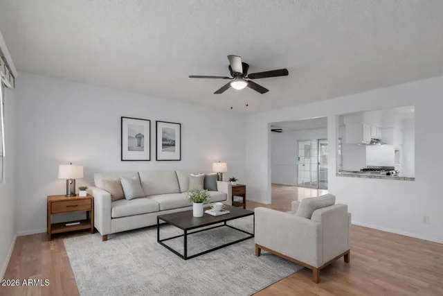 $449,900 | 919 West Parkway Boulevard, Tempe, AZ 85281