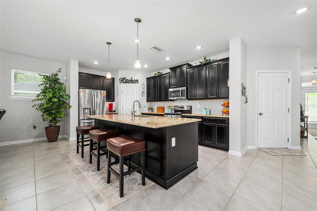 11973 Bridgehampton Road Jacksonville, FL 32218 - Photo 10 of 38