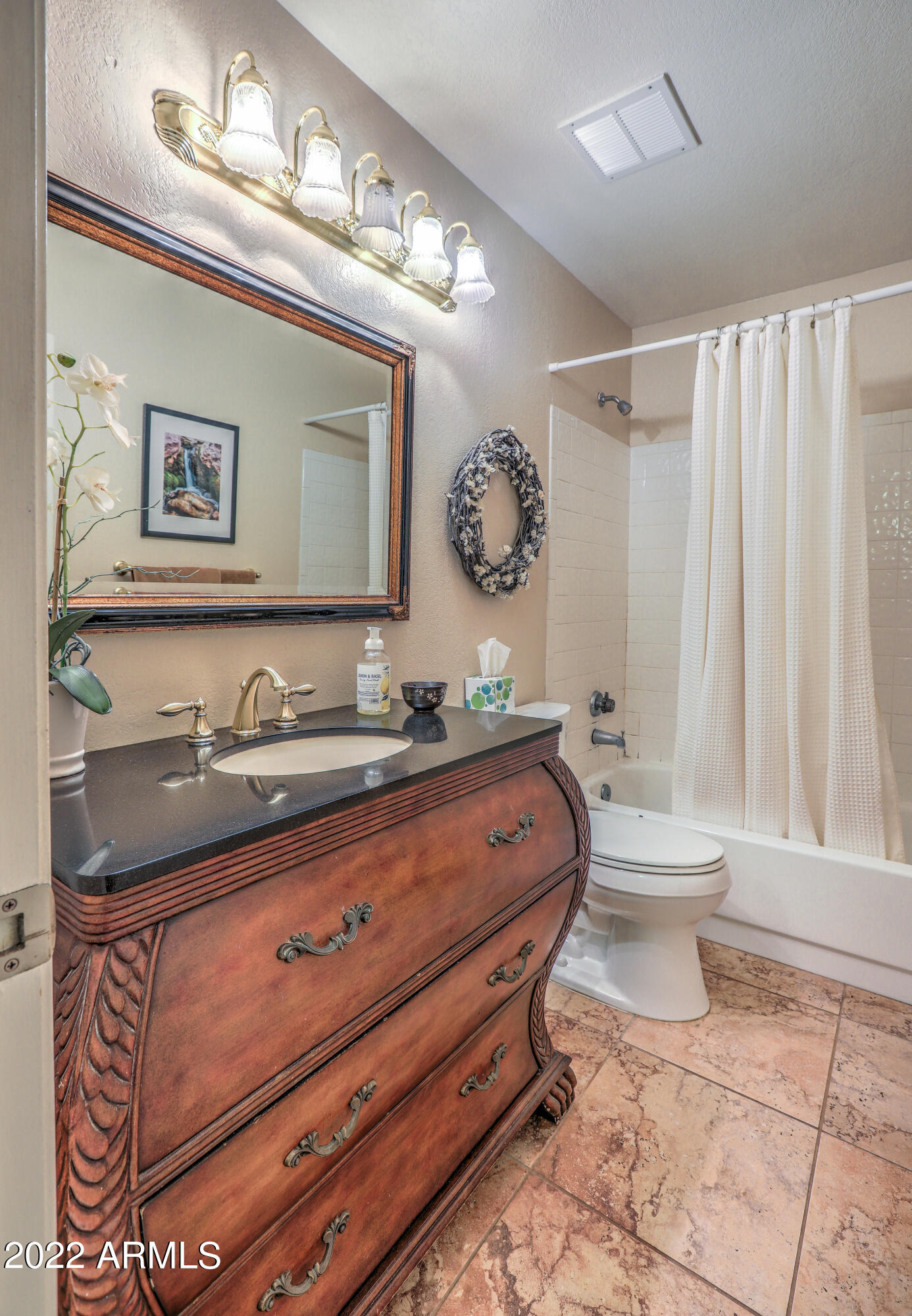 4174 East Agave Road Phoenix, AZ 85044 - Photo 19 of 25 Hall Bath