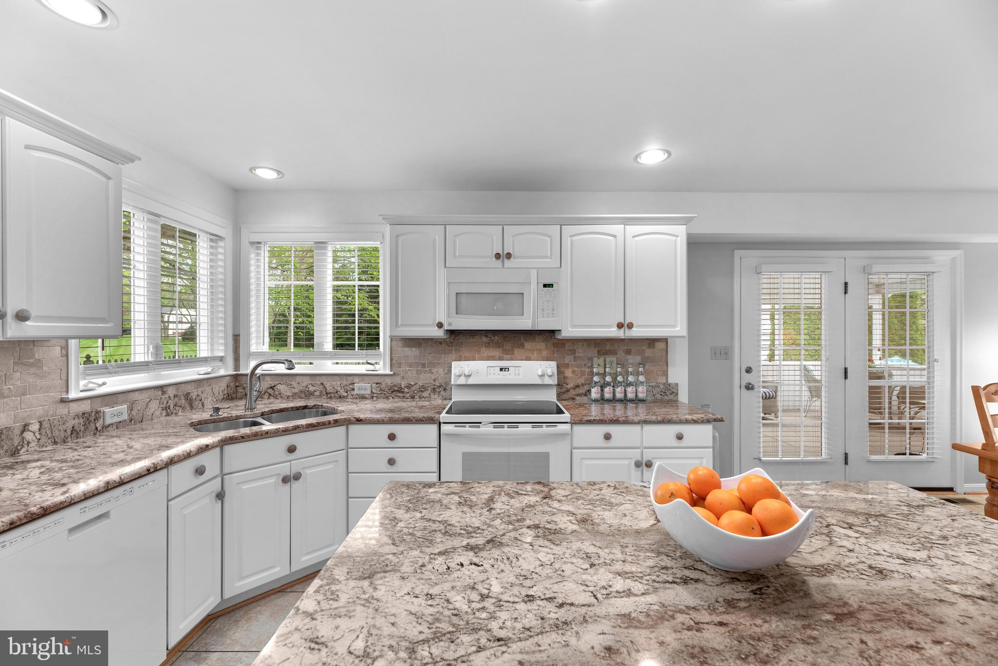 1224 Emmaus Road Woodbine, MD 21797 - Photo 18 of 59 Kitchen