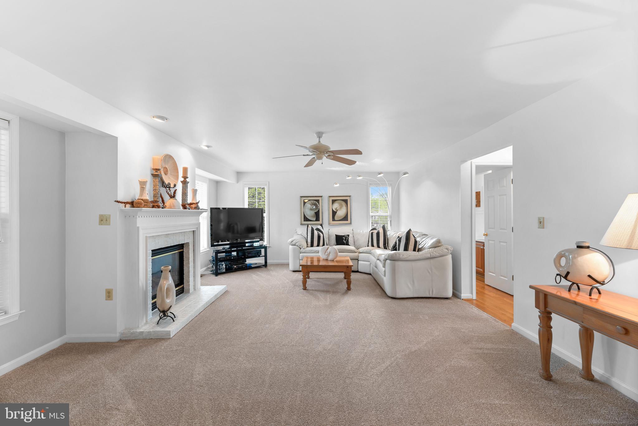 1224 Emmaus Road Woodbine, MD 21797 - Photo 10 of 59 Family Room