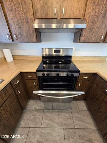 $2,295 | 610 West Frito Avenue, Mesa, AZ 85210