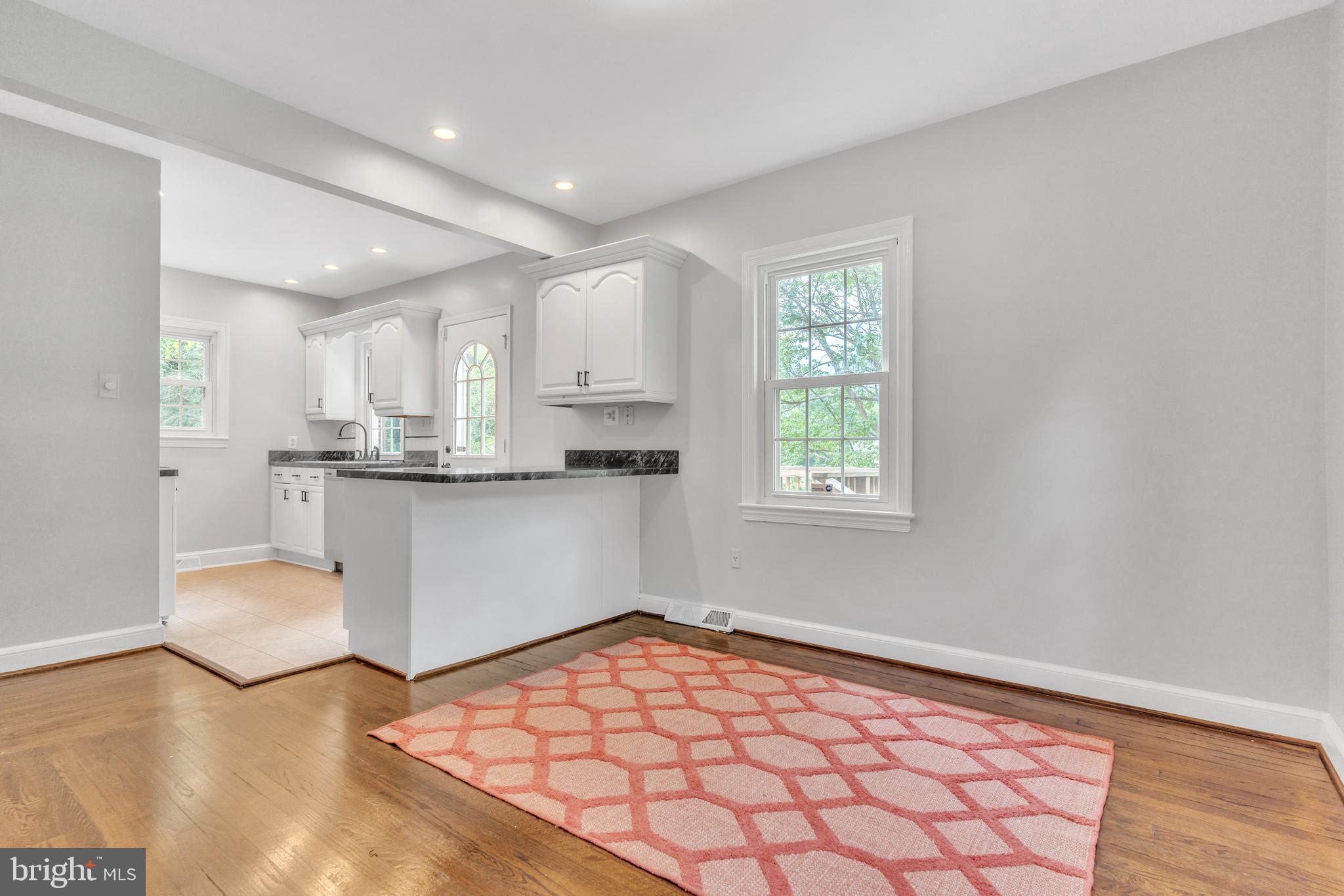 6809 Dodge Lane Temple Hills, MD 20748 - Photo 15 of 47 Dining Area