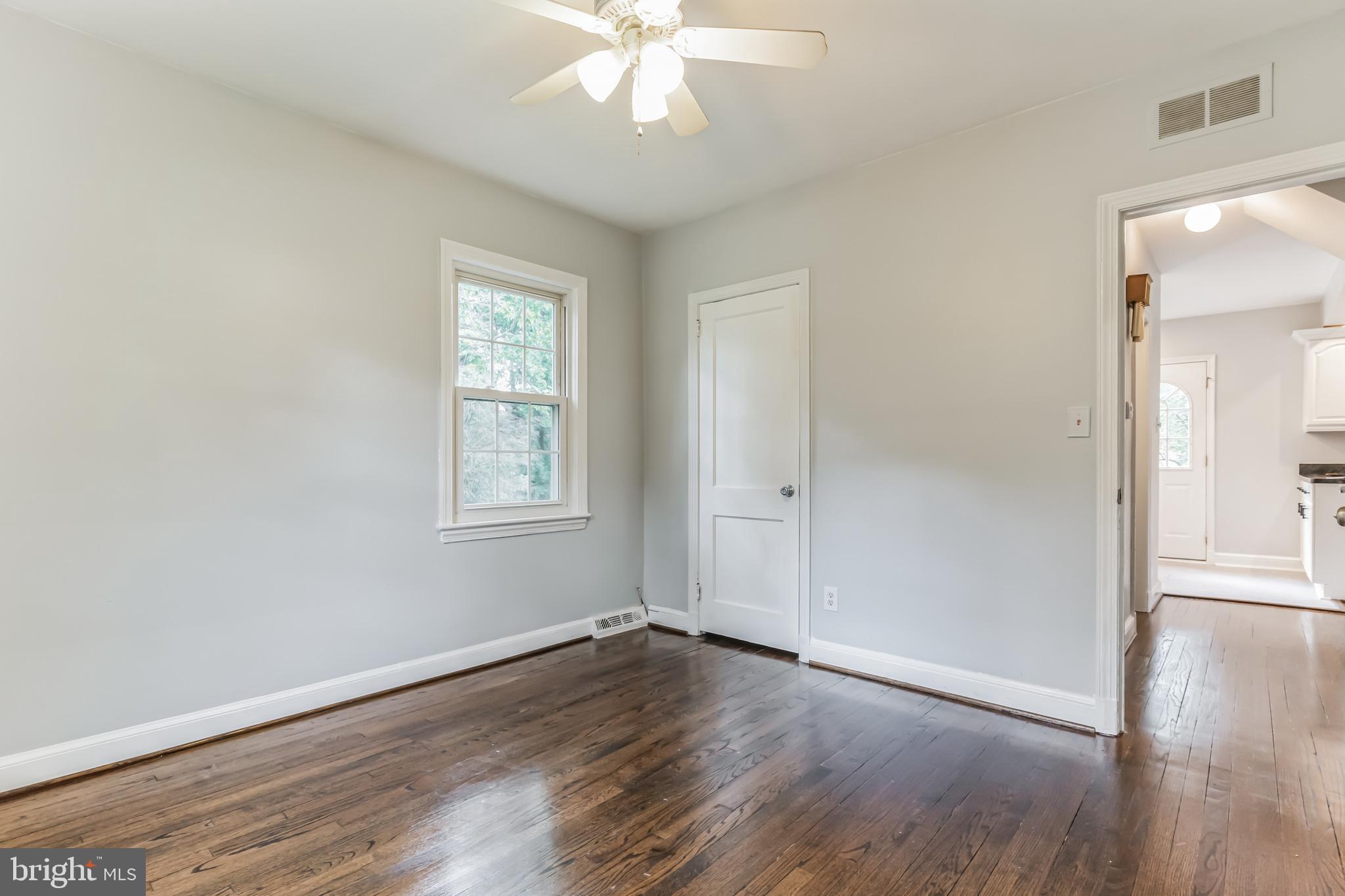 6809 Dodge Lane Temple Hills, MD 20748 - Photo 17 of 47 Main level Bedroom (2)
