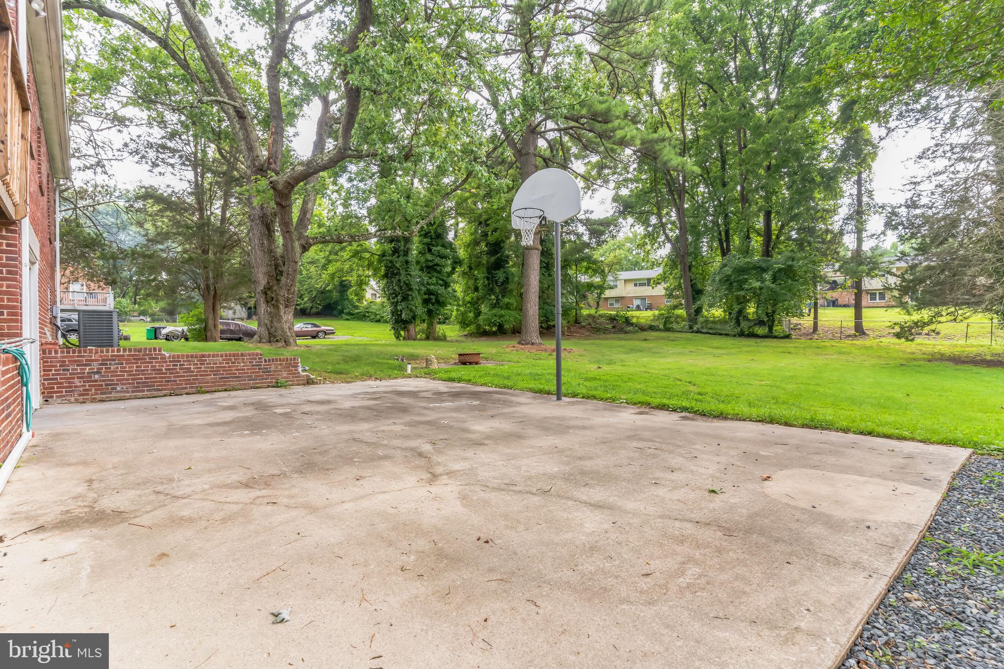 6809 Dodge Lane Temple Hills, MD 20748 - Photo 37 of 47 Patio, Basketball Court