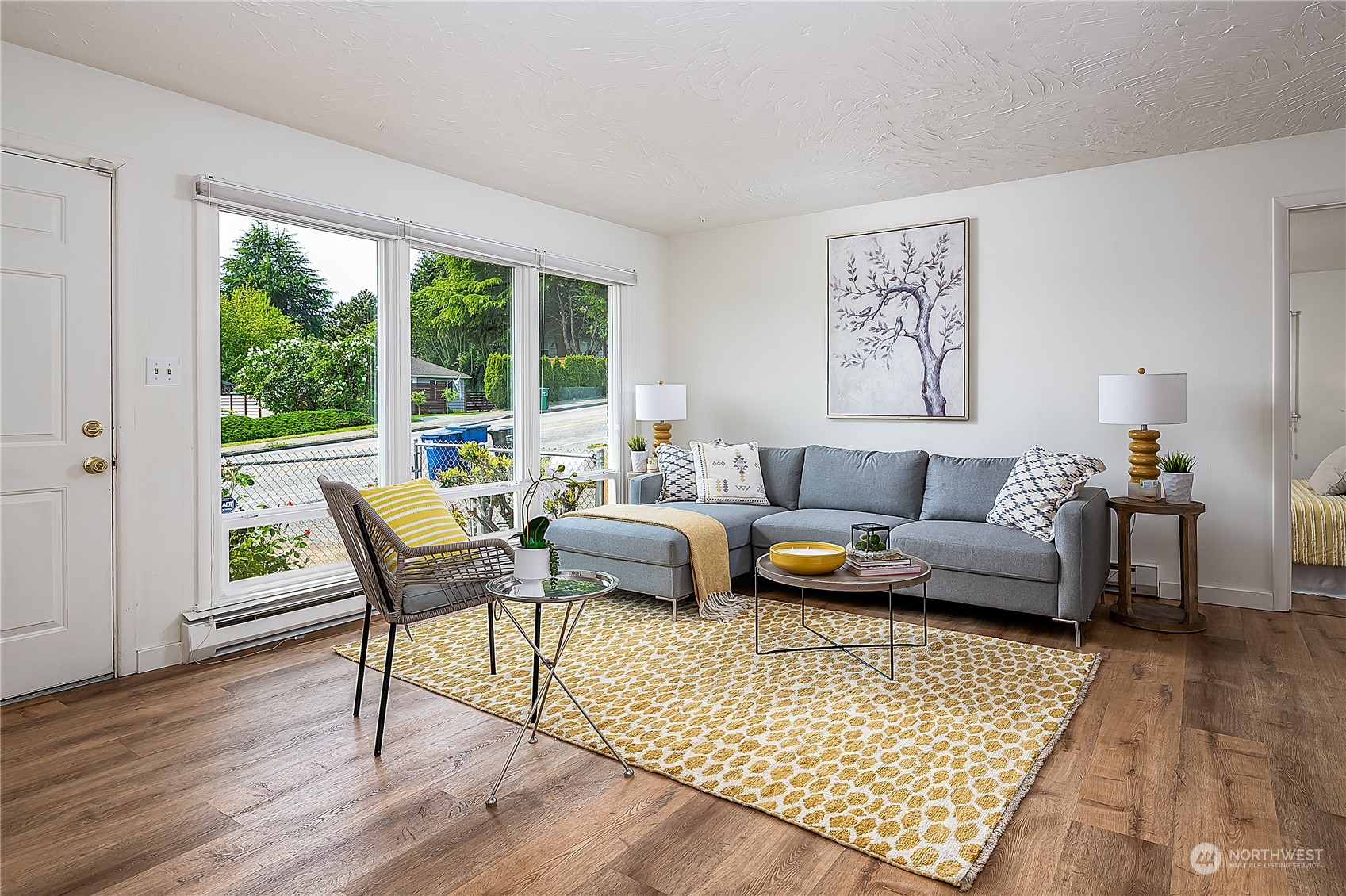 3010 Southwest Roxbury Street Seattle, WA 98126 - Photo 3 of 20 Gallery Image 3