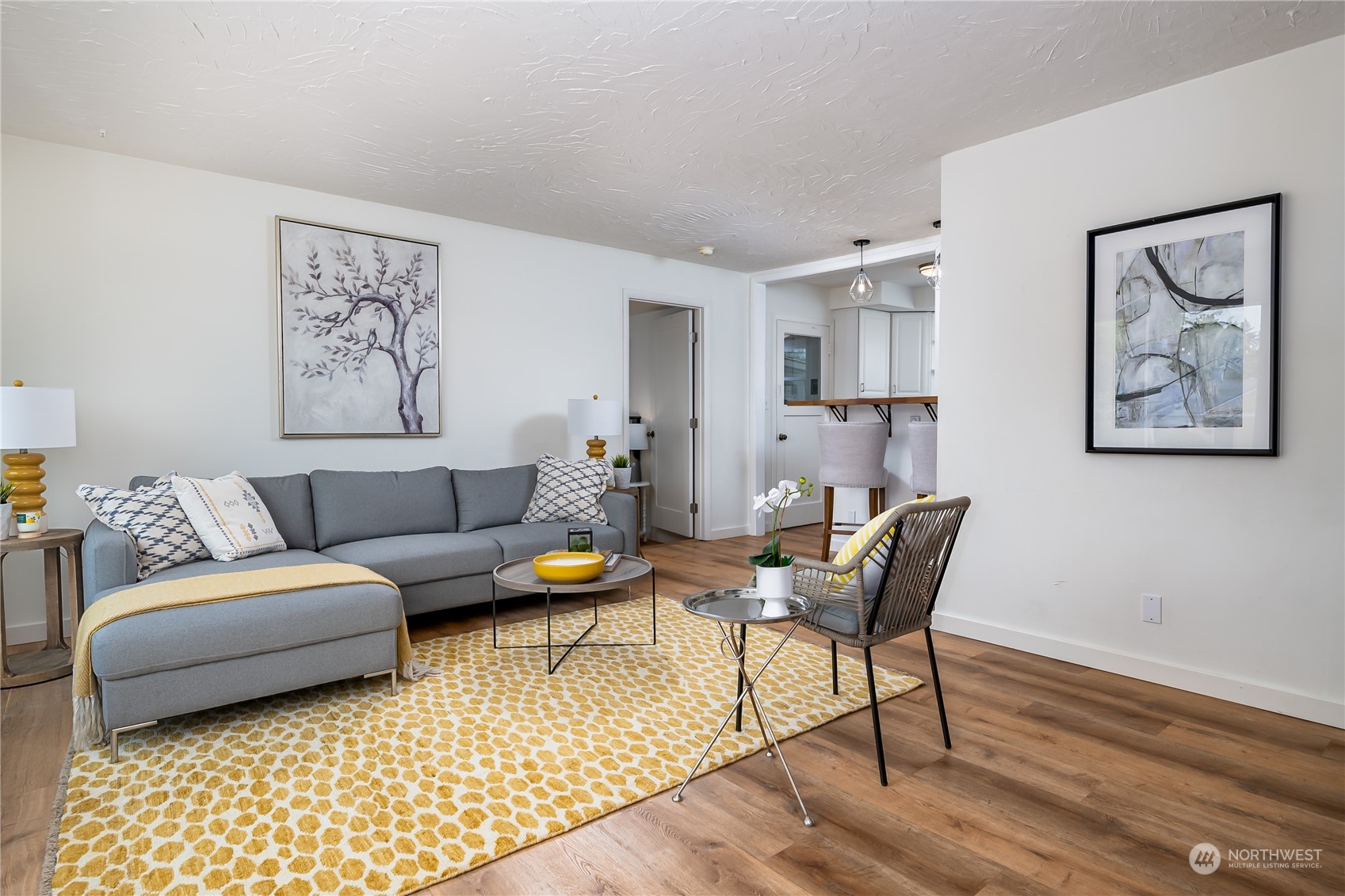 3010 Southwest Roxbury Street Seattle, WA 98126 - Photo 5 of 20 Gallery Image 5