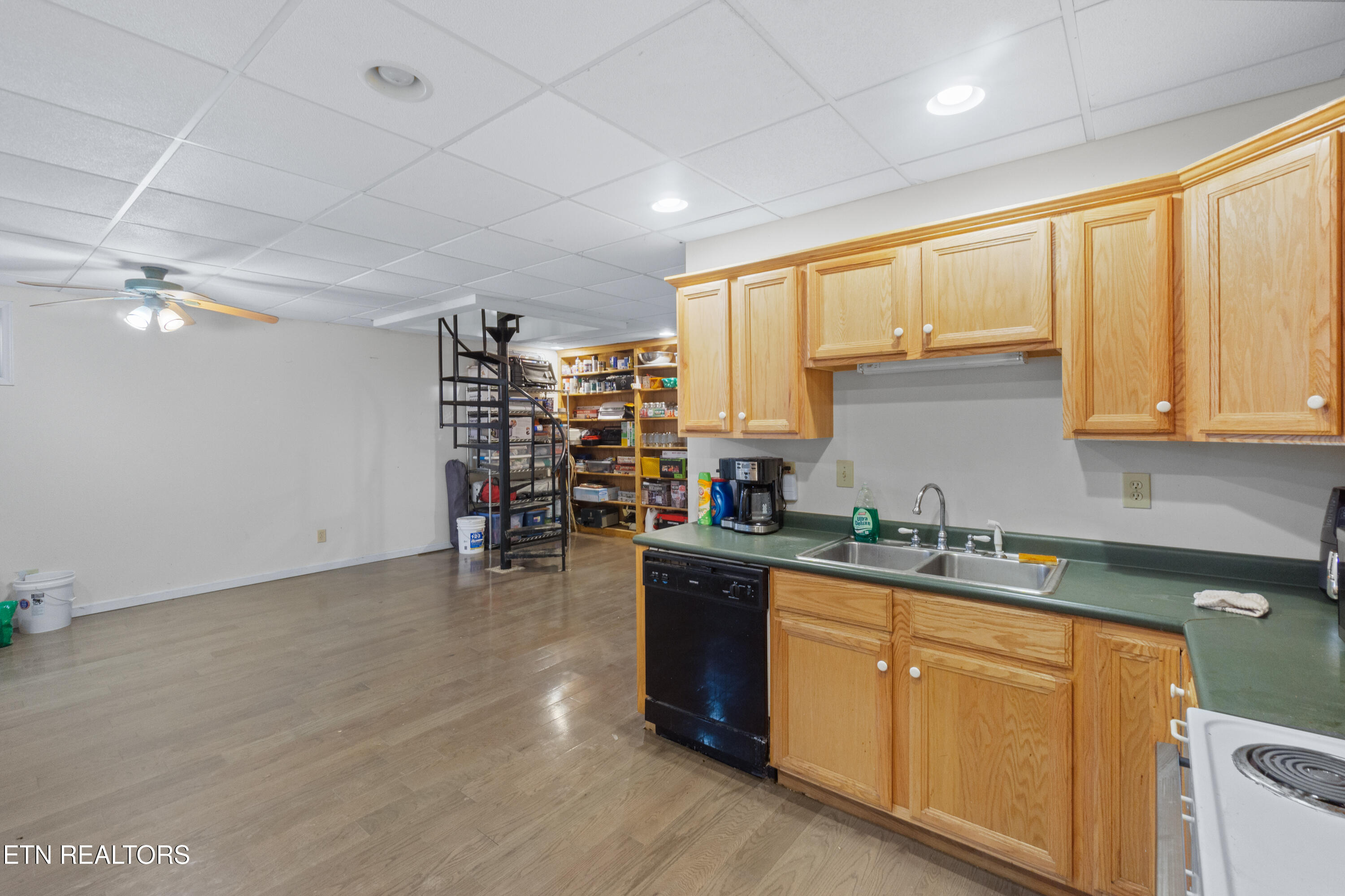 2142 Brewer Road Crossville, TN 38572 - Photo 32 of 44 2142 Brewer Rd-47