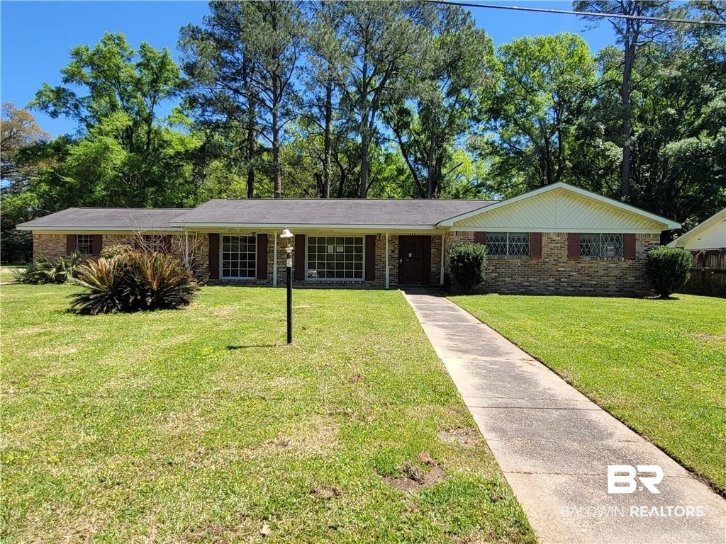 5404 Scanlan Way West Satsuma, AL 36572 - Photo 1 of 18