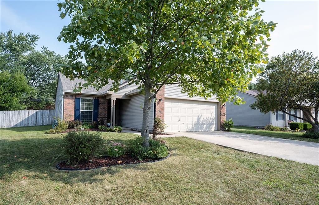 1436 Rhett Drive Anderson, IN 46013 - Photo 2 of 39 Gallery Image 2