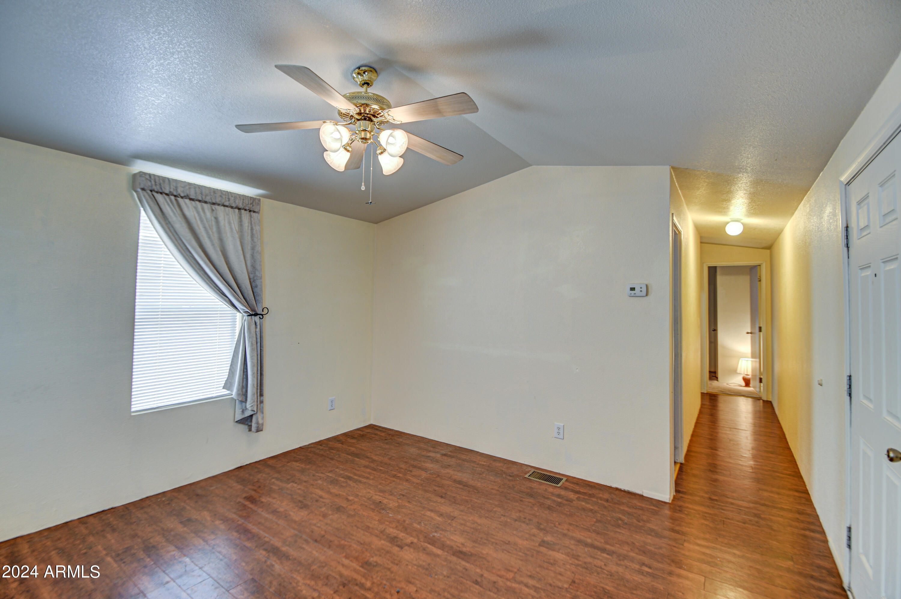 4205 North Hudson Road Coolidge, AZ 85128 - Photo 22 of 30 Living Room 4