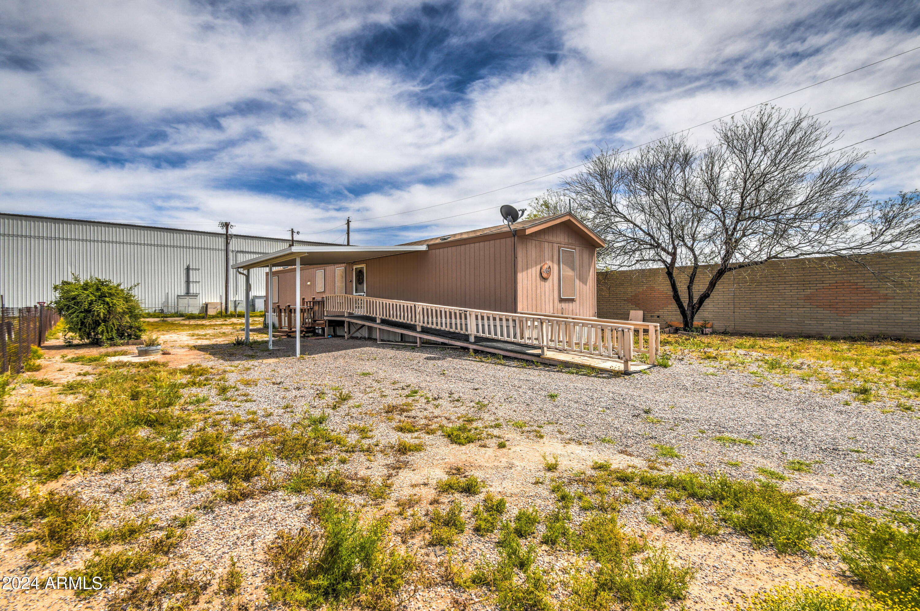4205 North Hudson Road Coolidge, AZ 85128 - Photo 5 of 30 Front 2
