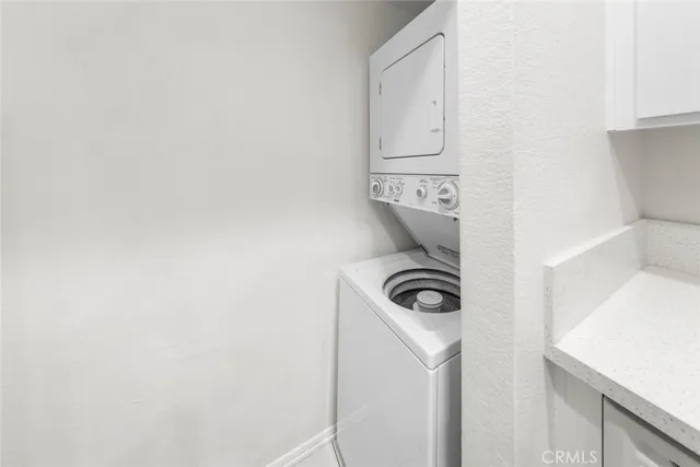 $2,800 | 424 Oak Street, Unit 324, Glendale, CA 91204