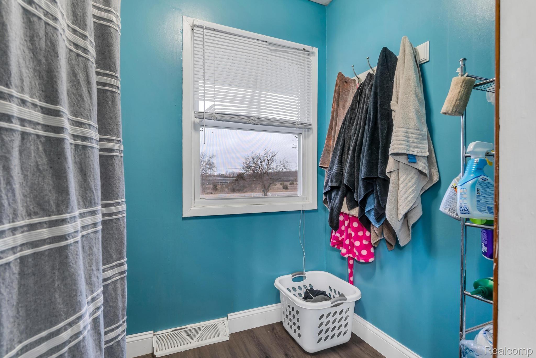 2665 Lyons Road Owosso, MI 48867 - Photo 22 of 32 Gallery Image 22