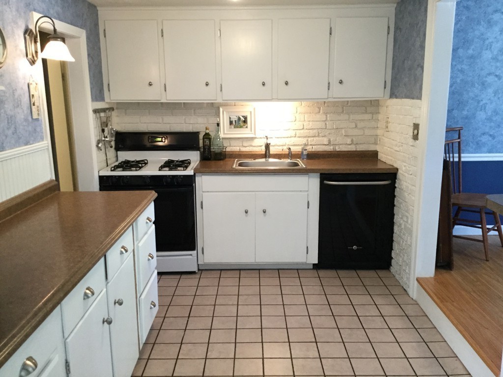 16 Anthony Road Peabody, MA 01960 - Photo 6 of 20 Gallery Image 6