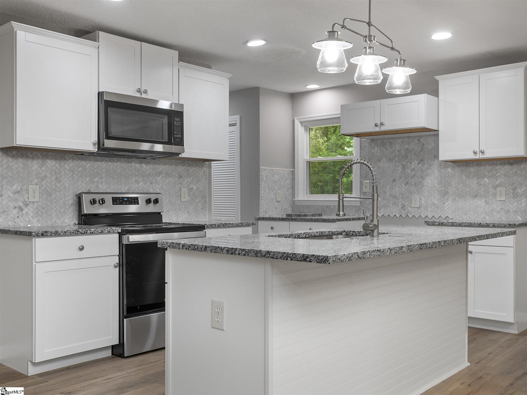 232 State Rd S-42-9747 Spartanburg, SC 29307 - Photo 11 of 30 Gallery Image 11