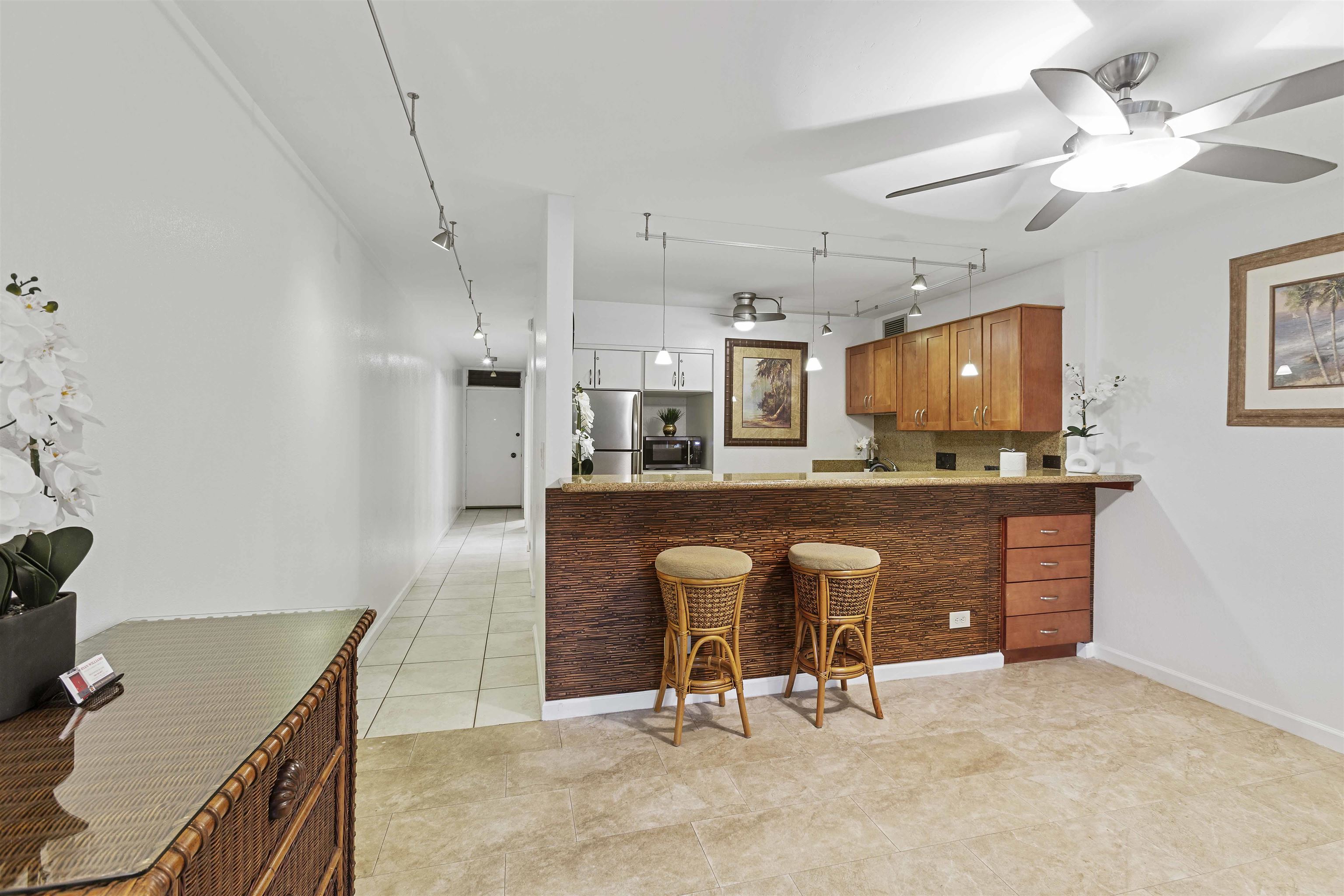 4242 Lower Honoapiilani Road, Unit E 210 Lahaina, HI 96761 - Photo 26 of 40