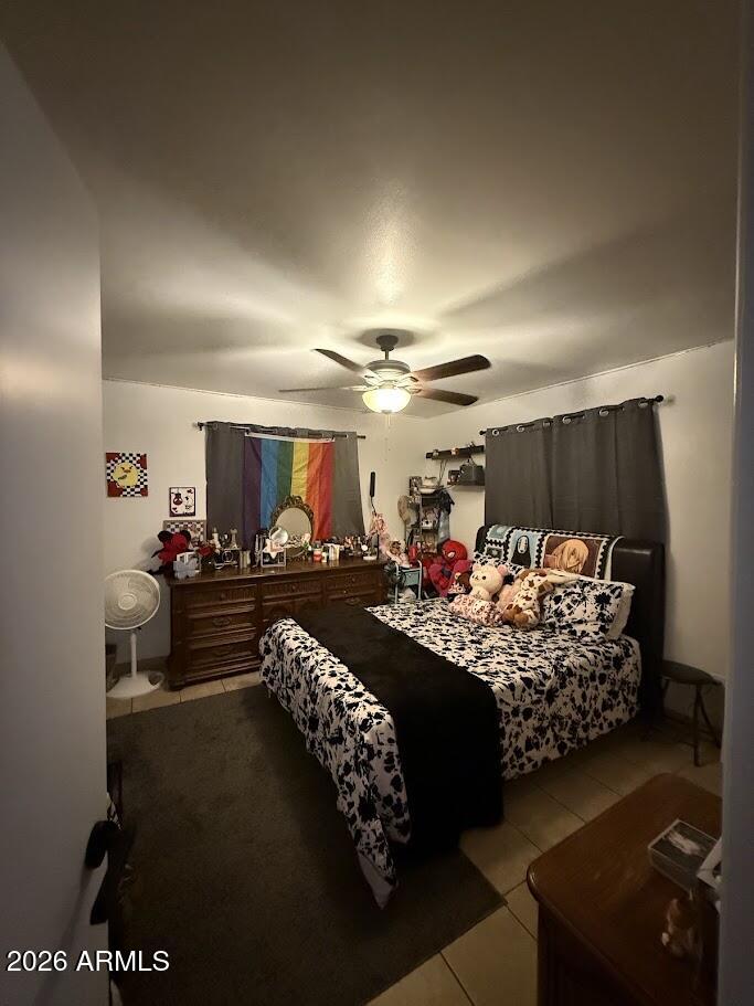 2736 West Lawrence Road Phoenix, AZ 85017 - Photo 14 of 26 IMG_3301