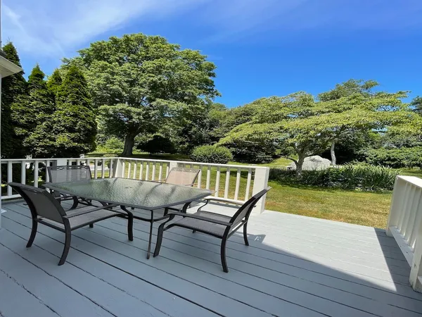 $2,900 | 15 Hammersmith Road, Unit 33, Newport, RI 02840