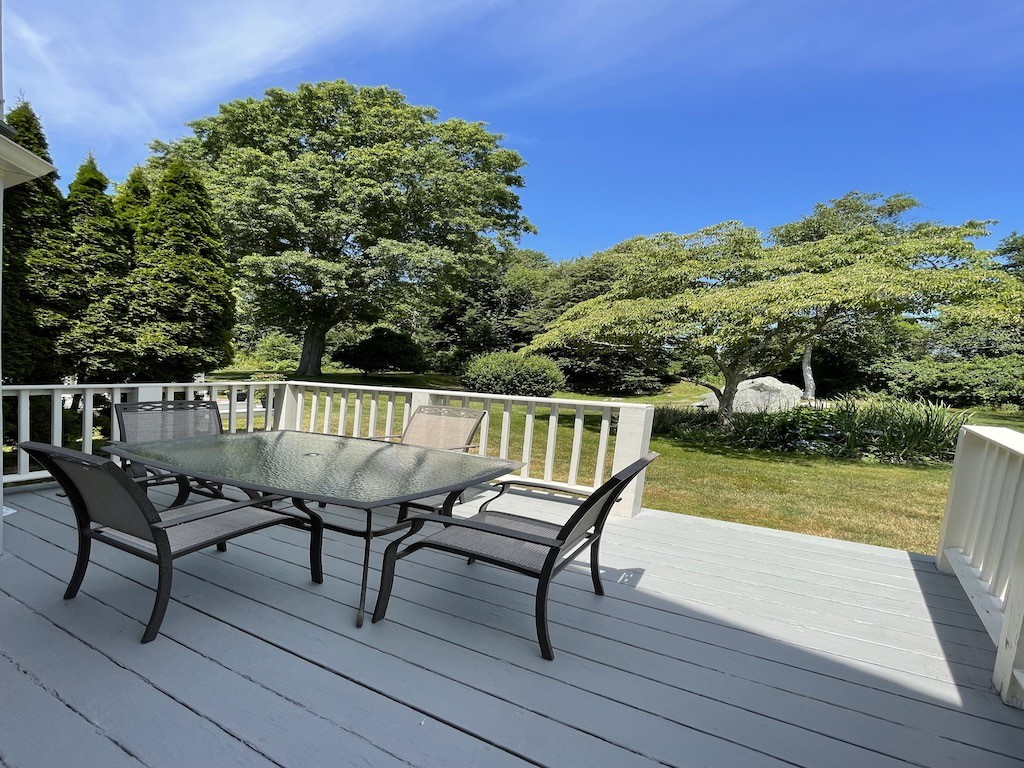 15 Hammersmith Road, Unit 33 Newport, RI 02840 - Photo 29 of 36