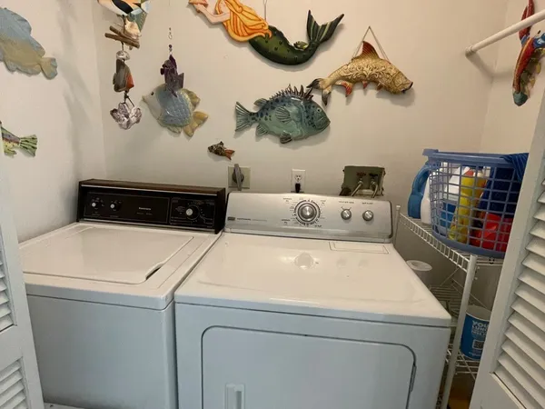 $2,900 | 15 Hammersmith Road, Unit 33, Newport, RI 02840