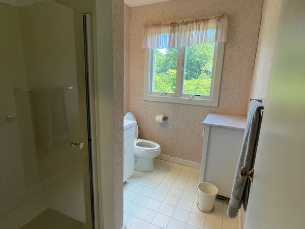 $2,900 | 15 Hammersmith Road, Unit 33, Newport, RI 02840