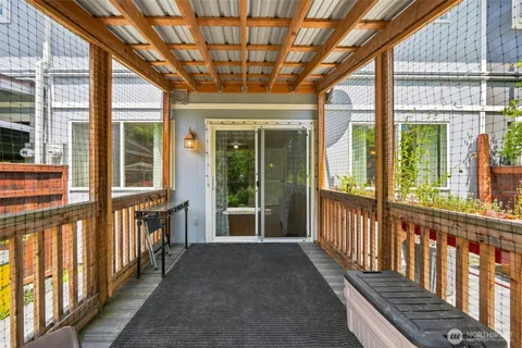 $335,000 | 16307 177th Avenue Southeast, Unit B, Monroe, WA 98272