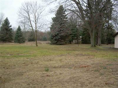 7045 North State Road Davison, MI 48423 - Photo 6 of 15 20199745-5.JPG