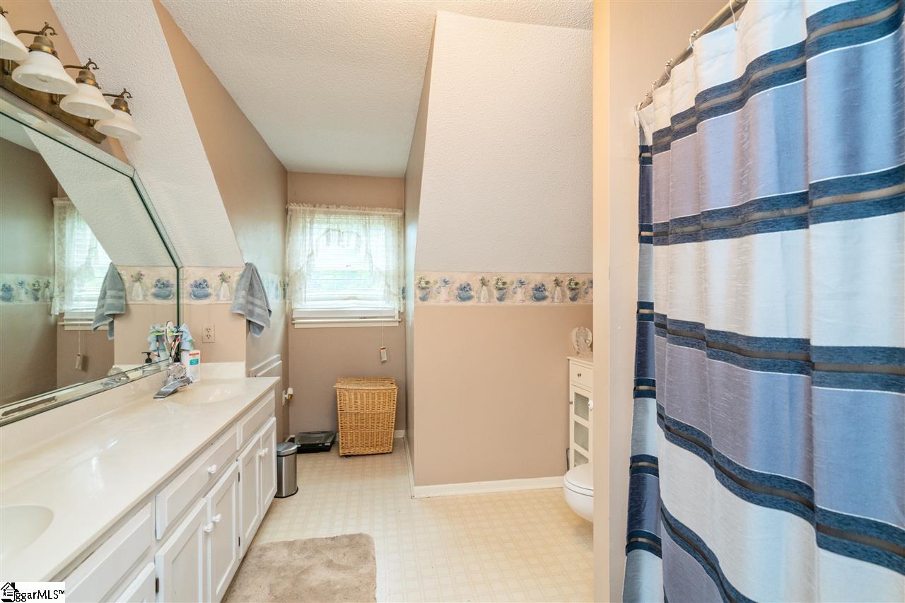 507 Fruitville Road Greenville, SC 29607 - Photo 10 of 14 Gallery Image 10