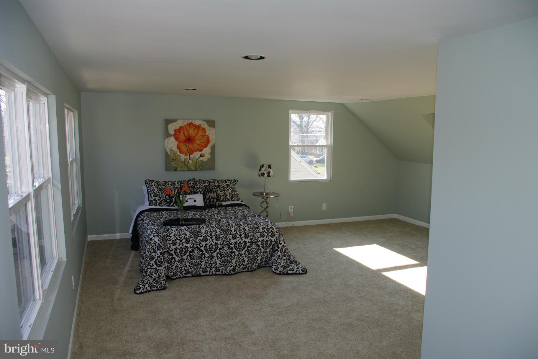8115 Hillendale Road Baltimore, MD 21234 - Photo 7 of 11 Bedroom (Master)