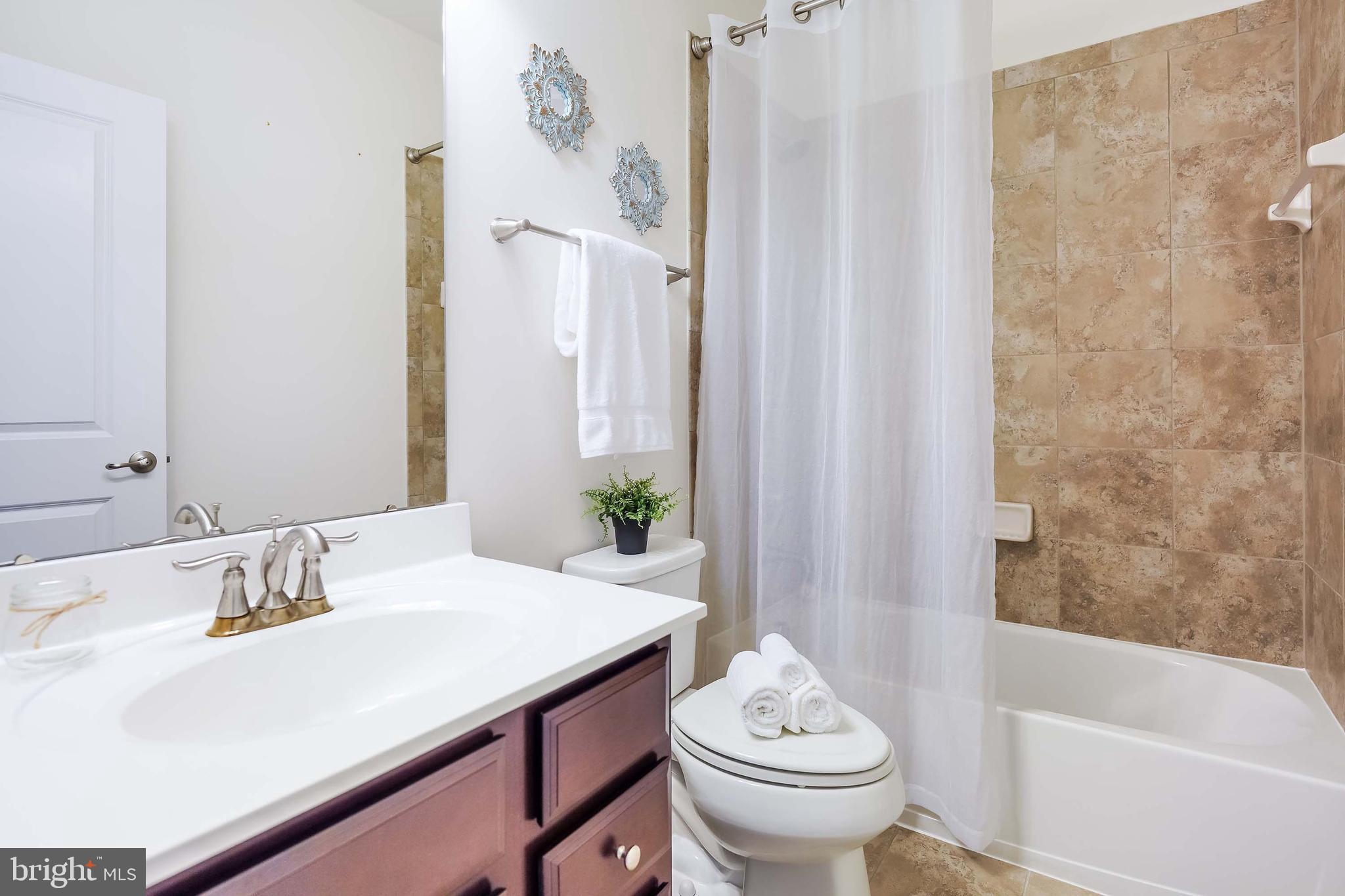 1768 Featherstone Road Woodbridge, VA 22191 - Photo 22 of 25