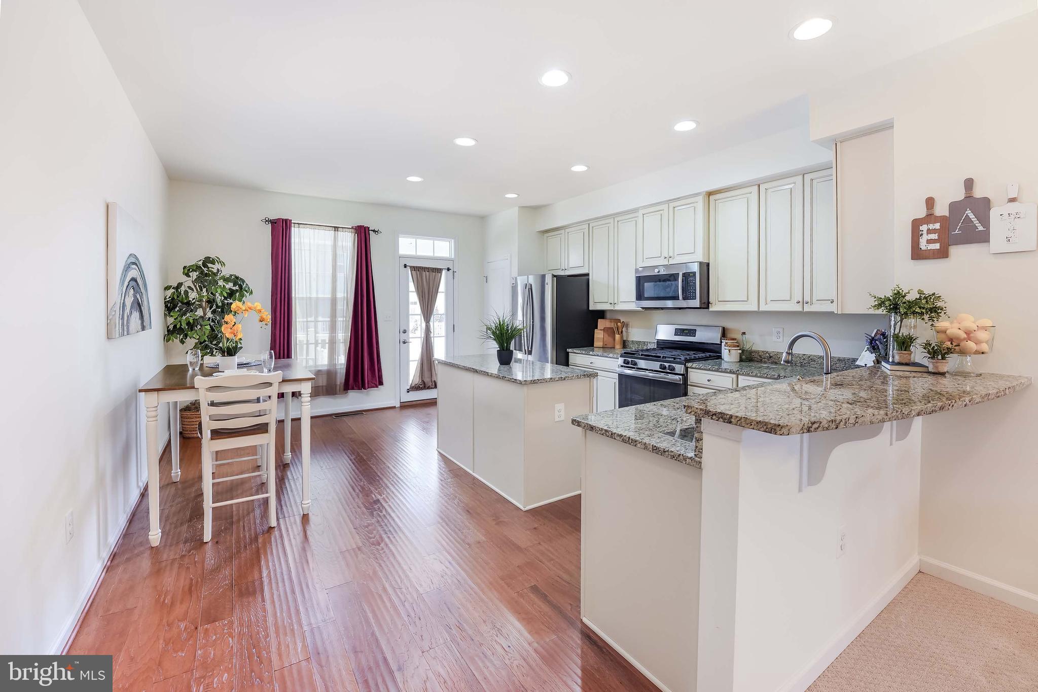 1768 Featherstone Road Woodbridge, VA 22191 - Photo 8 of 25