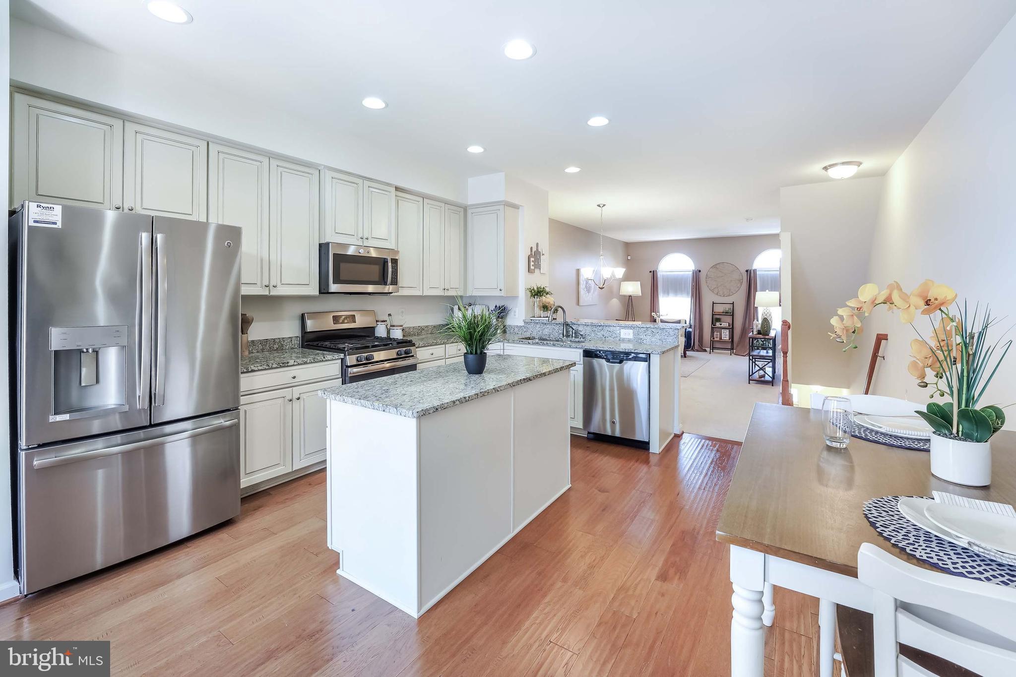 1768 Featherstone Road Woodbridge, VA 22191 - Photo 9 of 25