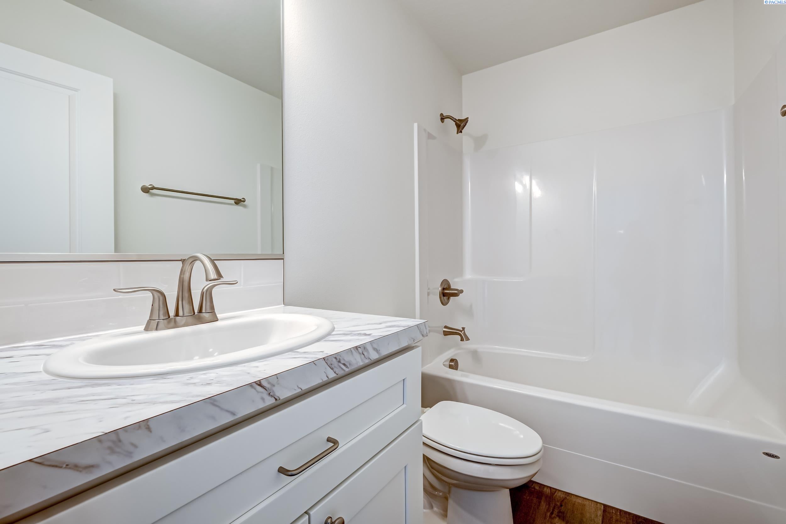 1716 Kendall Road Benton City, WA 99320 - Photo 15 of 24 Gallery Image 15