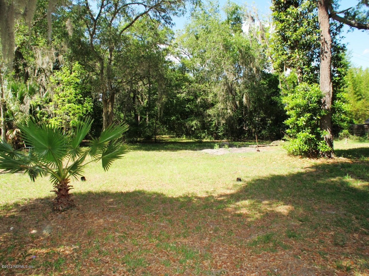 3969 Thomas Road Green Cove Springs, FL 32043 - Photo 23 of 32 Front Yard