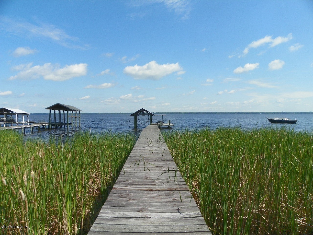 3969 Thomas Road Green Cove Springs, FL 32043 - Photo 10 of 32 190 Foot Dock and Boathouse