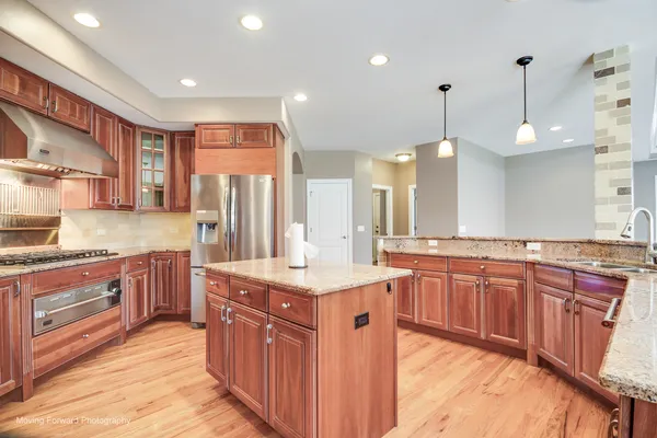 $799,000 | 24833 Winterberry Lane, Plainfield, IL 60585